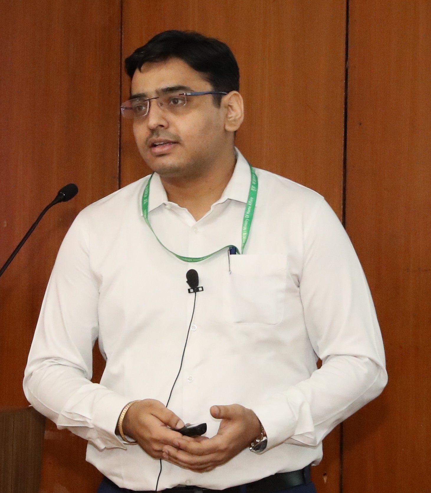 Dr. Richi Mahajan